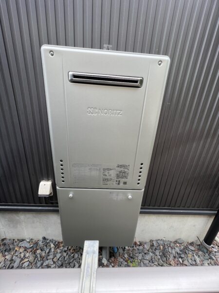 愛知県海部郡蟹江町でエコジョーズガス給湯器交換工事の施工事例 『RUF-E2000SAW』⇒『GT-C2062SAWX-2』